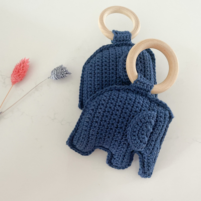 Olifant rammelaar blauw